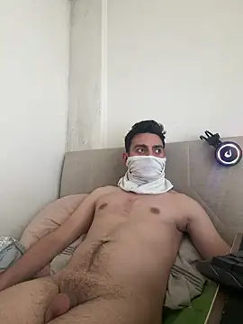 milfshakeow online show from June 4, 9:15 am