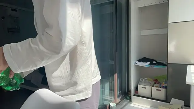 cily online show from February 4, 4:18 am