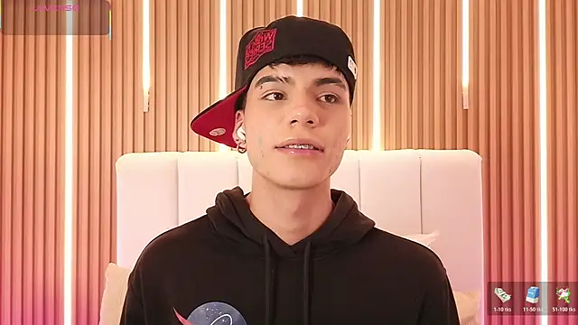 Dulcey  online show from April 5, 6:10 am