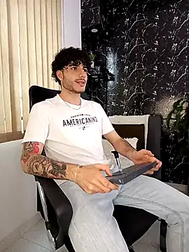 Rafael Mendezz online show from February 6, 9:12 pm