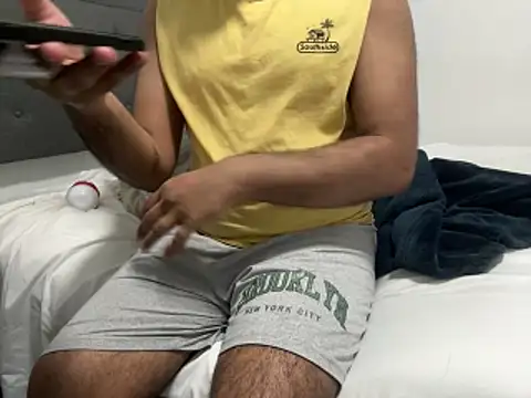 HothairyBoy2 online show from March 16, 3:13 am