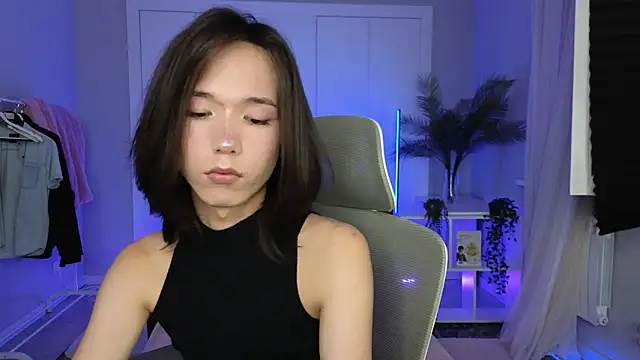 okerriella online show from November 21, 7:24 pm