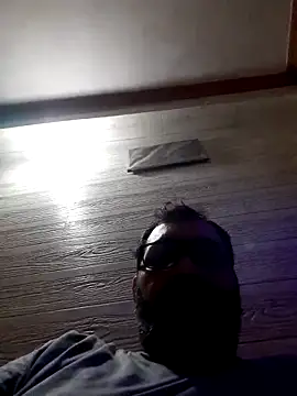 Hot-boy077 online show from April 4, 3:31 pm