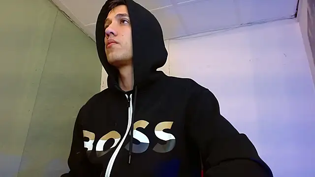 alexgiraldo   online show from April 1, 11:45 am