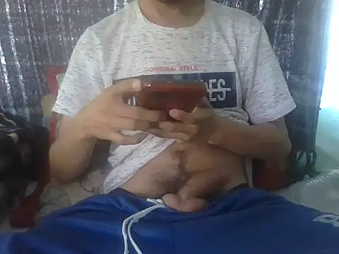 chicooxx online show from April 11, 12:07 am