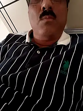 moonflower25 online show from October 23, 9:24 am