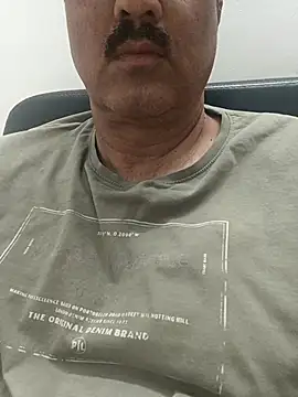 moonflower25 online show from April 10, 5:20 pm