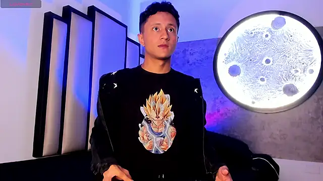  Leohot  online show from November 7, 12:08 pm