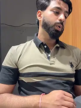 hottestboy03 online show from February 13, 9:15 am