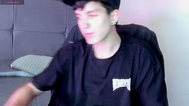 Jheampiiero online show from March 3, 8:26 pm