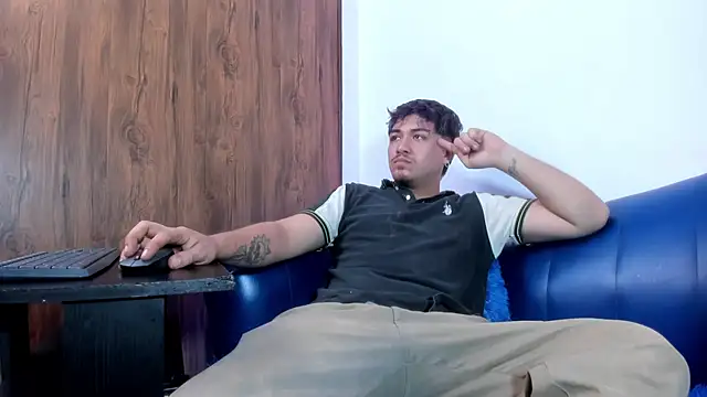 juanmechanic  online show from January 17, 12:30 pm