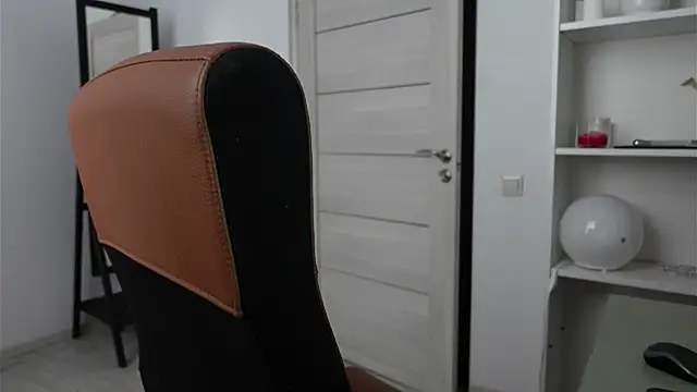 Richard Dullas online show from October 26, 7:21 am