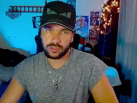 cortelioni massimo  online show from January 12, 5:39 pm