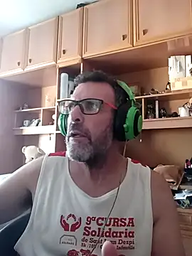 gigolobcn online show from July 17, 5:30 pm