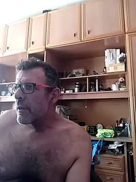 gigolobcn online show from July 24, 3:30 pm