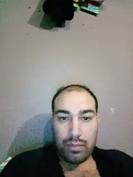 Aliii1657 online show from June 1, 7:47 pm