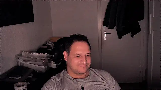 djimboxxx84 online show from January 12, 10:47 pm