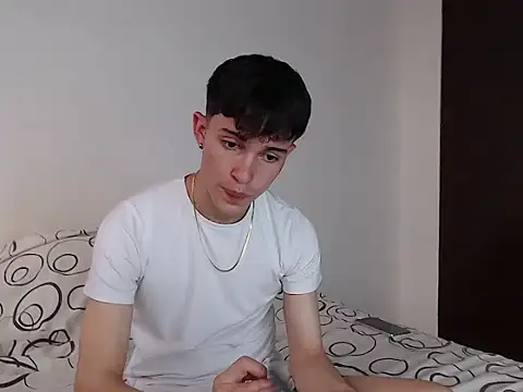 john vichenso online show from April 21, 8:48 pm