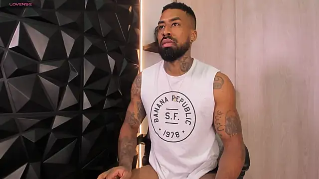 OstinDaniels online show from November 25, 8:55 pm