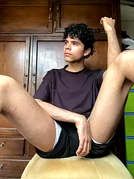 Axel-Mejia online show from November 7, 8:01 pm