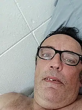 Snapshot of Txacas chatting on September 18, 12:45 am Txacas online show from September 18, 12:45 am