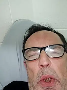 Snapshot of Txacas chatting on September 28, 10:30 pm Txacas online show from September 28, 10:30 pm