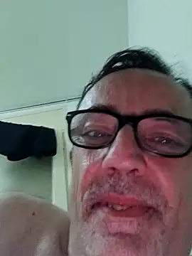 Snapshot of Txacas chatting on September 21, 1:06 am Txacas online show from September 21, 1:06 am