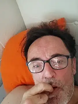 Txacas online show from June 1, 5:29 am