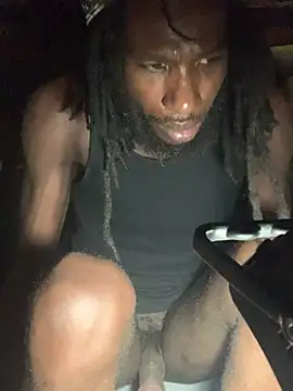bigwood1833 online show from August 2, 6:23 am