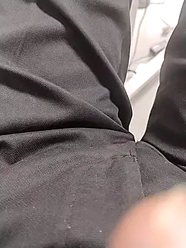 themasklover online show from April 2, 4:32 am