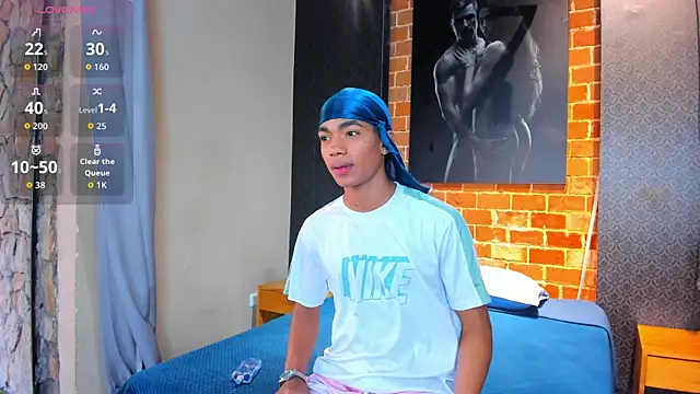 AlanCutee online show from November 7, 12:19 pm