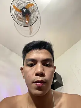 Hunky paul online show from July 10, 4:32 pm