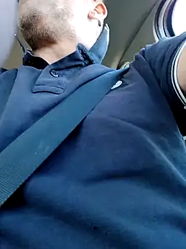 Snapshot of handsome8inchh chatting on September 8, 4:17 pm handsome8inchh online show from September 8, 4:17 pm