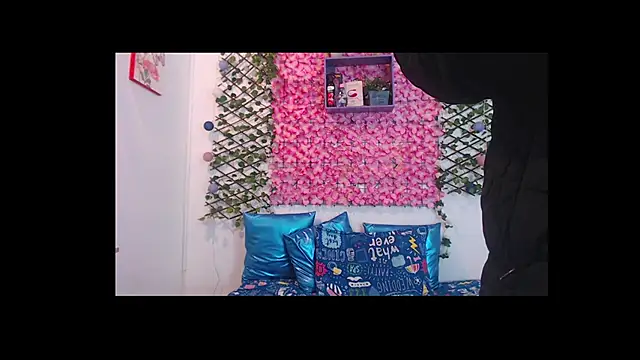 iam lukas   online show from September 20, 12:49 pm