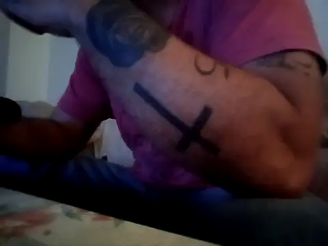 Feistysausage online show from October 24, 11:17 pm