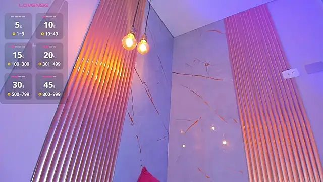 Ivone Rose  online show from November 30, 1:13 pm