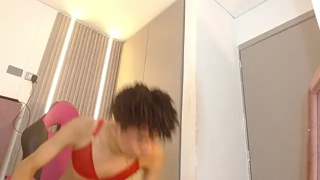 Ivone Rose  online show from October 24, 12:51 pm