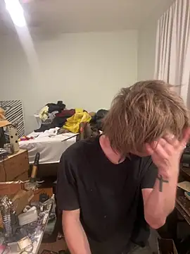 XanderOzzz online show from March 27, 8:26 am