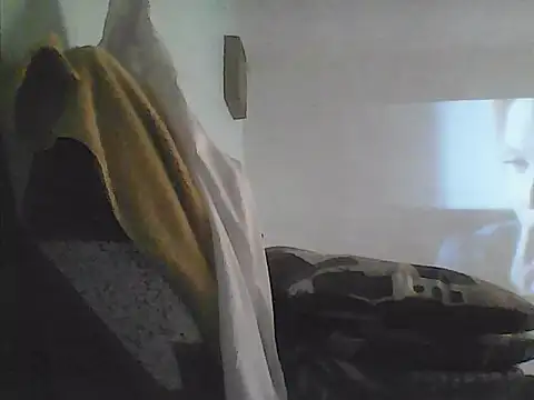 Snapshot of XaviGomez-87 chatting on September 21, 10:21 pm XaviGomez-87 online show from September 21, 10:21 pm