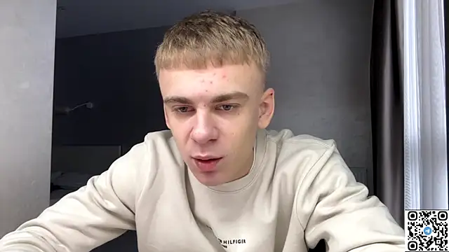 echowraith online show from December 2, 7:44 am