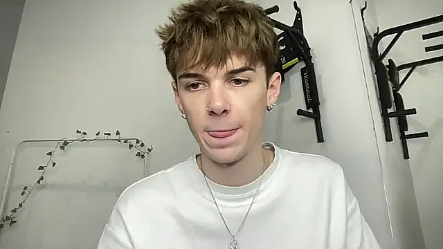 Milk Guy online show from December 2, 2:53 pm