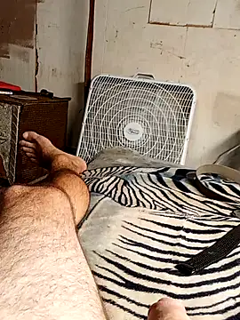 Southerngent1979 online show from September 13, 9:32 am