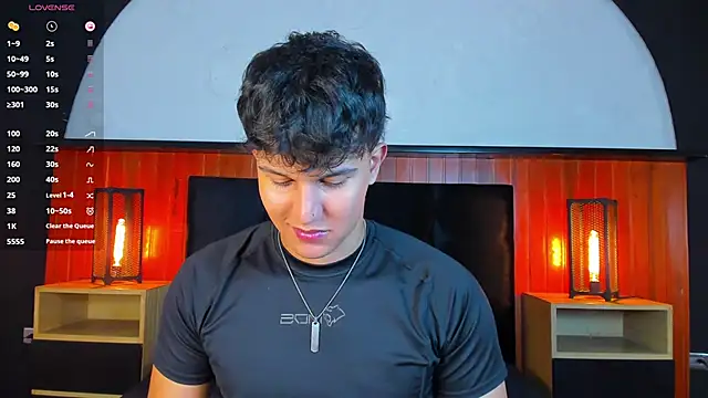 Leo Savage  online show from June 1, 4:24 am