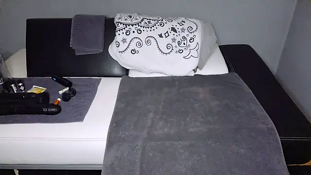 slavic boy 39 online show from December 20, 5:09 pm