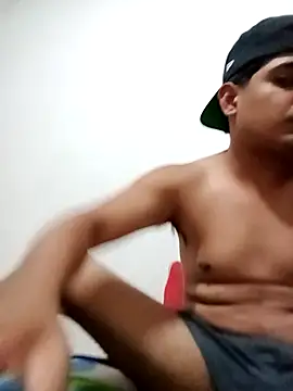 Snapshot of ElBufalo4l chatting on October 2, 9:24 am ElBufalo4l online show from October 2, 9:24 am