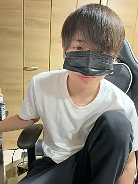 jiji9253 online show from June 7, 1:18 pm
