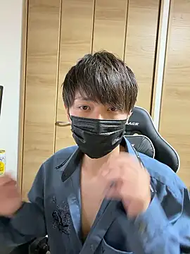 jiji9253 online show from April 17, 1:36 pm