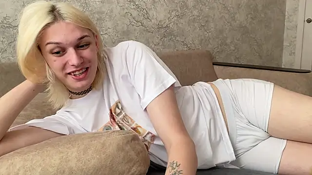 evelina228 online show from September 29, 6:56 am