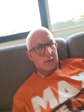 geilerd122 online show from March 5, 5:20 pm