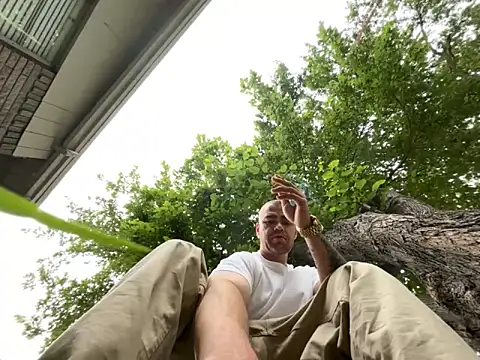 Dallasbest214 online show from April 12, 7:37 pm